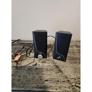 Nylavee computer speakers